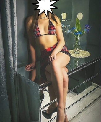 Встречи со мной - это воплощение ваших самых тайных фантазий. 🌙
💋 Я с удовольствием сопровождаю вечеринки и деловые встречи, подчеркивая вашу привлекательность и успех. Я сделаю вас центром внимания, доставив истинное наслаждение и неповторимые эмоции. 🌟
📸 На фото, которые ты можешь увидеть здесь, я в предвкушении незабываемого времяпровождения в Москве. Только дотронься до моего мира, и я покажу тебе рай, полный удовольствий. 🔥
💖 Я изучила искусство соблазна и обладаю множеством интересных талантов. В моем арсенале массаж, стриптиз, ролевые игры и многое другое. Позволь мне удивить тебя своим потрясающим опытом и умением доставлять истинное удовольствие.
💌 Я по адресу в Москве жду встречи с поклонниками и ценителями истинной красоты и наслаждения. Позвони мне прямо сейчас и окунись в мир эротических фантазий и незабываемого блаженства. ✨ Ева